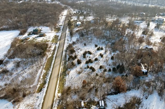 2390 Sand Road, Marshalltown, IA 50158