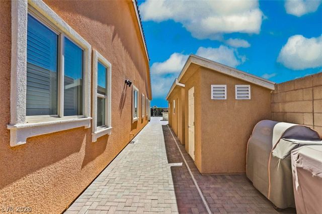 9096 Becket Ranch Court, Las Vegas, NV 89113