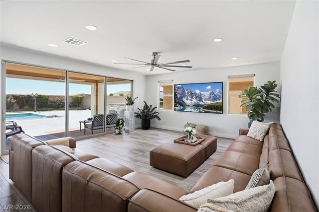 9096 Becket Ranch Court, Las Vegas, NV 89113