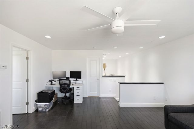 9096 Becket Ranch Court, Las Vegas, NV 89113