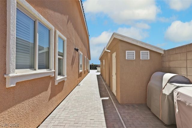 9096 Becket Ranch Court, Las Vegas, NV 89113