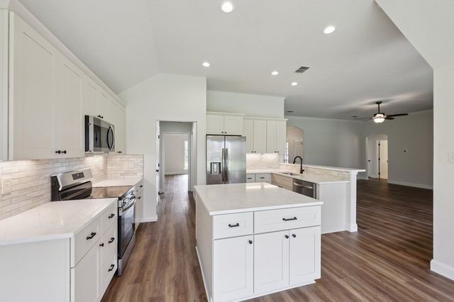 269 Highland Drive, Aledo, TX 76008