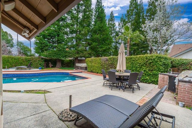 1232 Muirfield Dr, Granite Bay, CA 95746