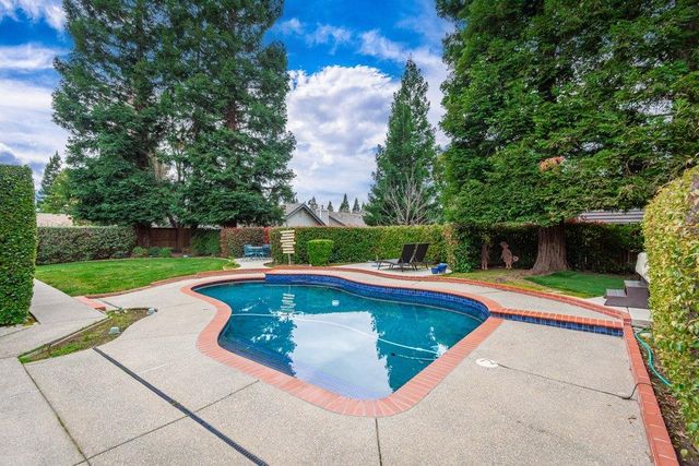 1232 Muirfield Dr, Granite Bay, CA 95746