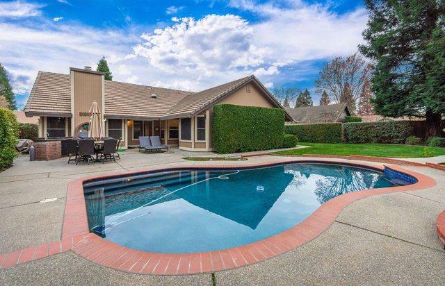 1232 Muirfield Dr, Granite Bay, CA 95746