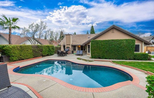 1232 Muirfield Dr, Granite Bay, CA 95746