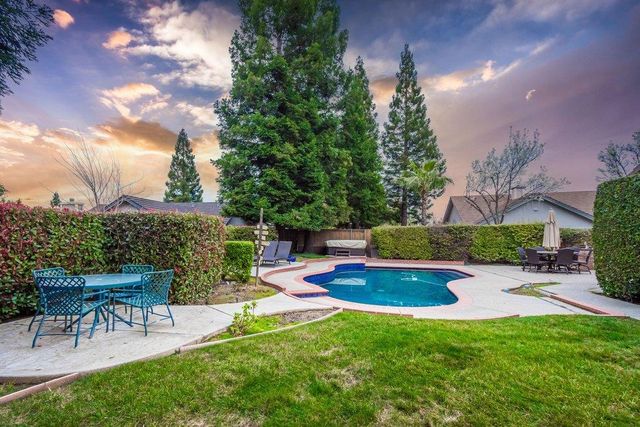 1232 Muirfield Dr, Granite Bay, CA 95746