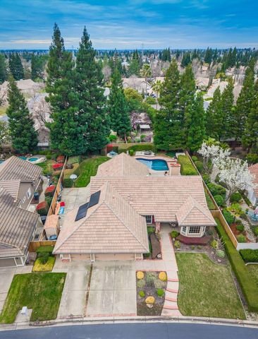 1232 Muirfield Dr, Granite Bay, CA 95746