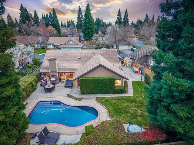 1232 Muirfield Dr, Granite Bay, CA 95746