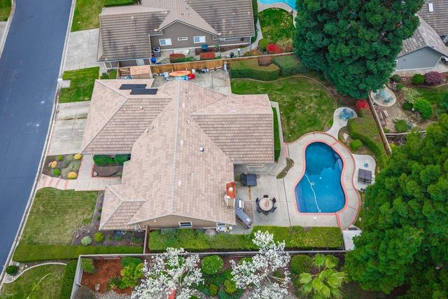 1232 Muirfield Dr, Granite Bay, CA 95746