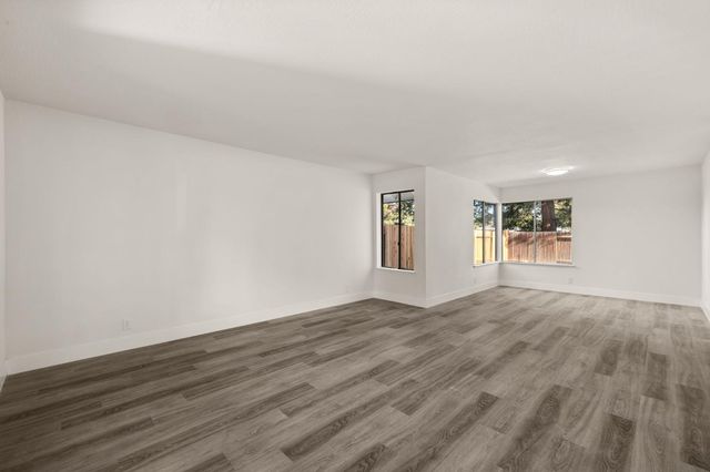 4925 Puma Way, Carmichael, CA 95608