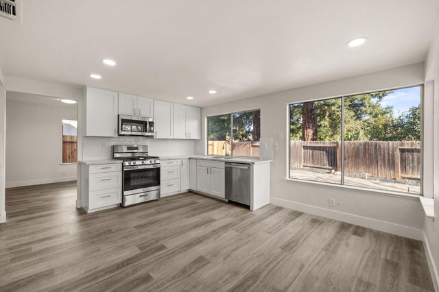 4925 Puma Way, Carmichael, CA 95608