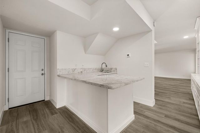 4925 Puma Way, Carmichael, CA 95608