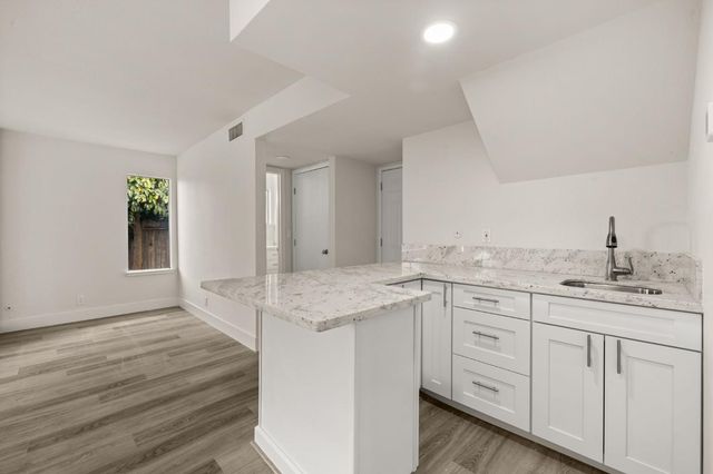 4925 Puma Way, Carmichael, CA 95608