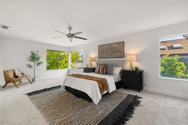 4925 Puma Way, Carmichael, CA 95608