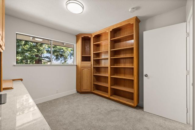 4925 Puma Way, Carmichael, CA 95608