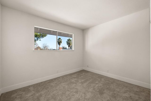 4925 Puma Way, Carmichael, CA 95608