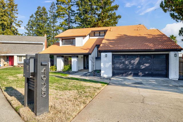 4925 Puma Way, Carmichael, CA 95608