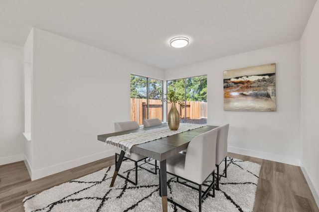 4925 Puma Way, Carmichael, CA 95608