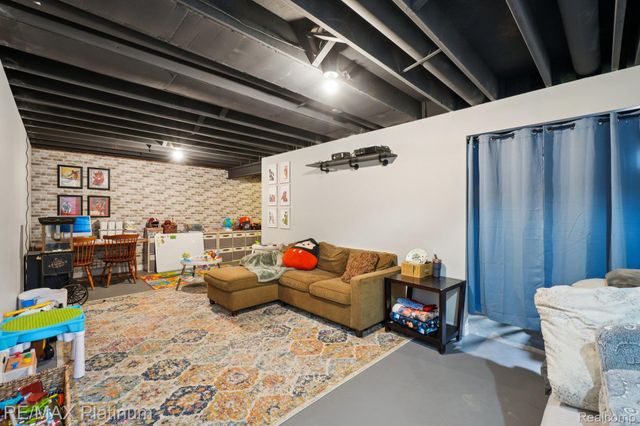 2570 Castle Rock Court, Oceola Township, MI 48843