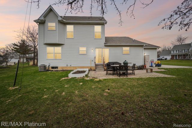 2570 Castle Rock Court, Oceola Township, MI 48843