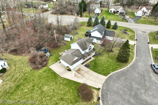 2570 Castle Rock Court, Oceola Township, MI 48843