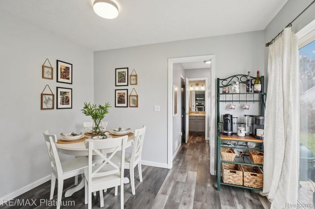 2570 Castle Rock Court, Oceola Township, MI 48843