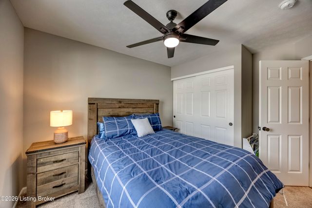 175 Strawberry Field Dr, Mt Washington, KY 40047