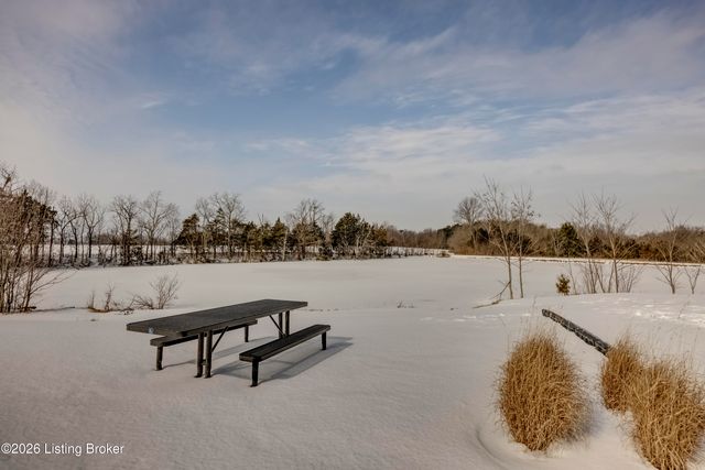 175 Strawberry Field Dr, Mt Washington, KY 40047