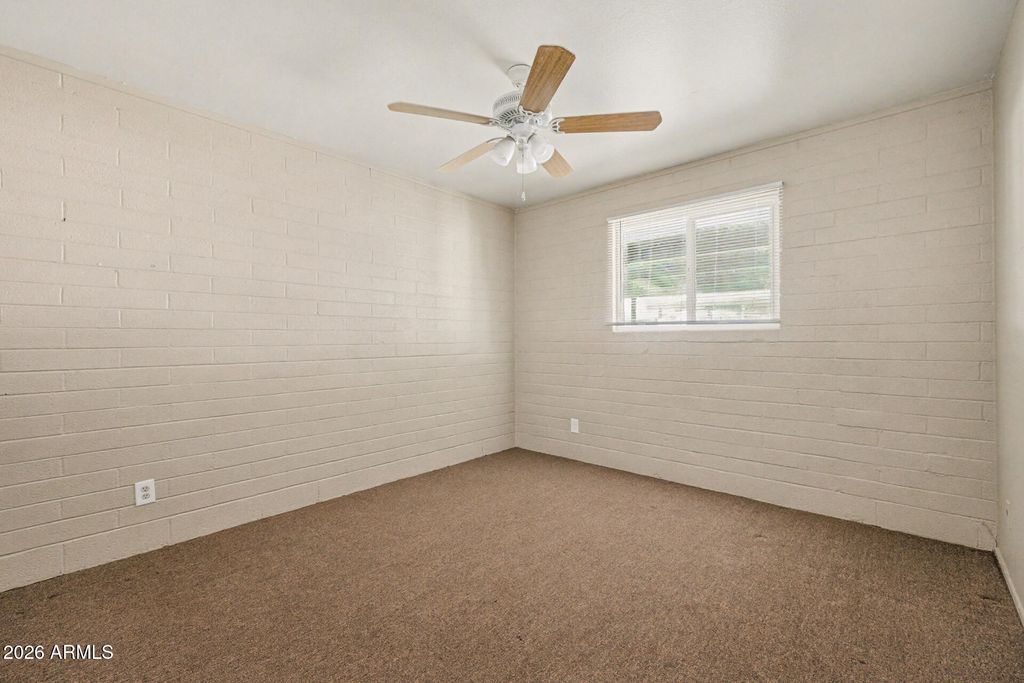 Image 26 of property listing at 2245 N 28TH Street, Phoenix, AZ 85008