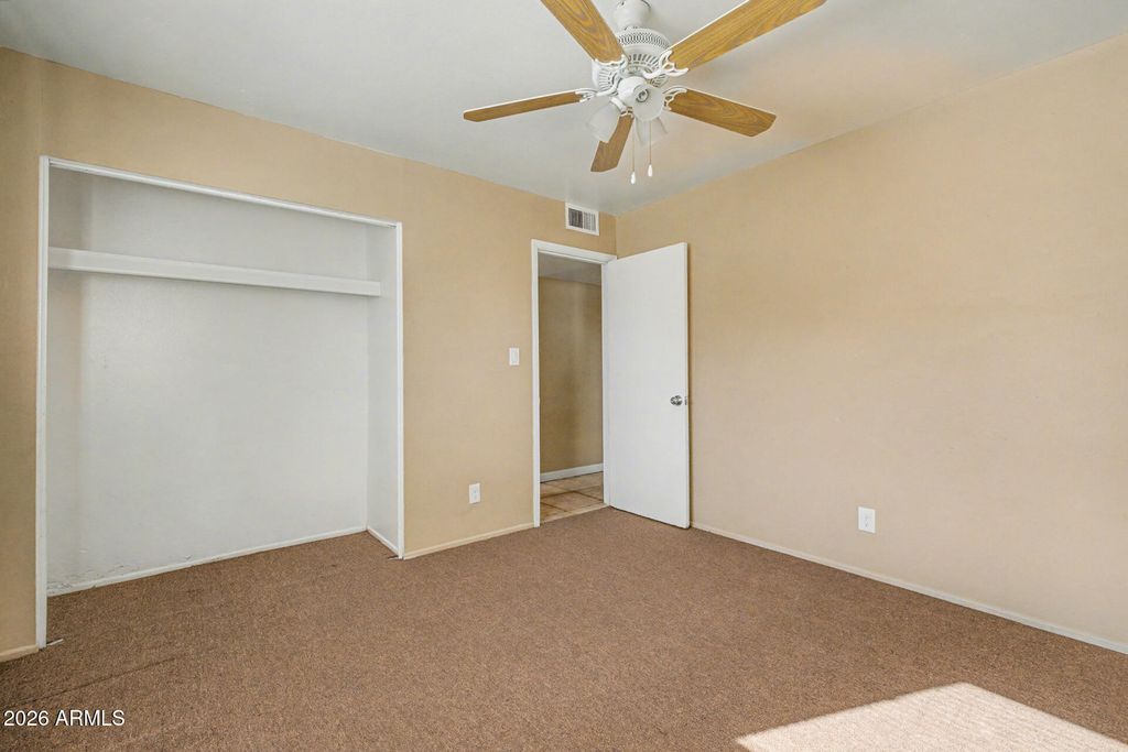 Image 27 of property listing at 2245 N 28TH Street, Phoenix, AZ 85008