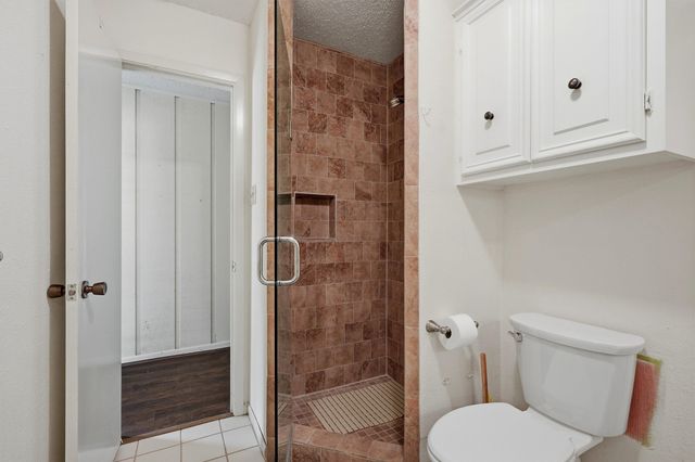 372 Lakepoint Loop, Pottsboro, TX 75076