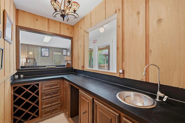 372 Lakepoint Loop, Pottsboro, TX 75076