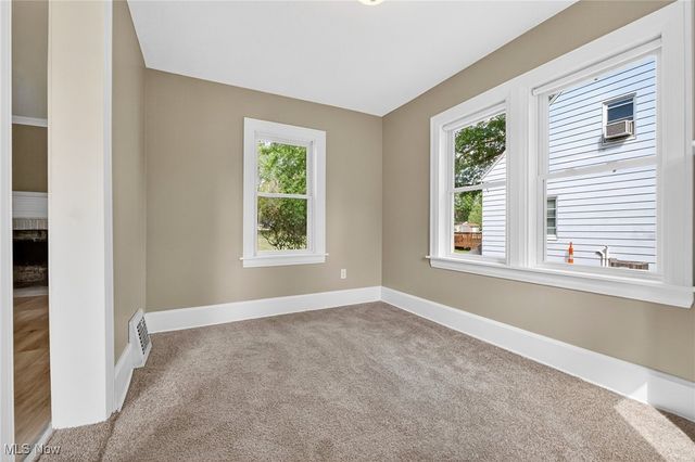 3221 Killian Road, Uniontown, OH 44685