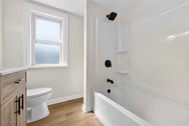 3221 Killian Road, Uniontown, OH 44685