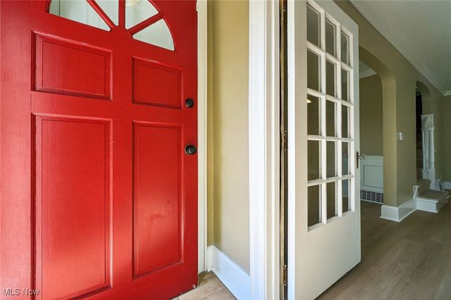 3221 Killian Road, Uniontown, OH 44685