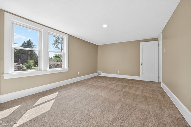 3221 Killian Road, Uniontown, OH 44685