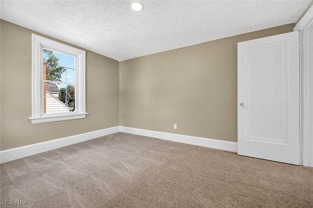 3221 Killian Road, Uniontown, OH 44685