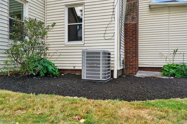 3221 Killian Road, Uniontown, OH 44685