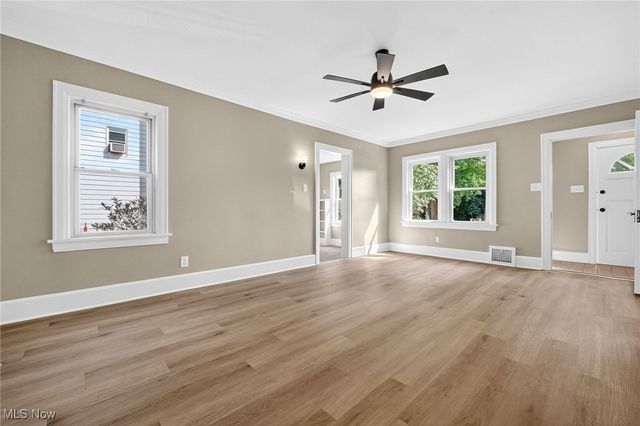 3221 Killian Road, Uniontown, OH 44685