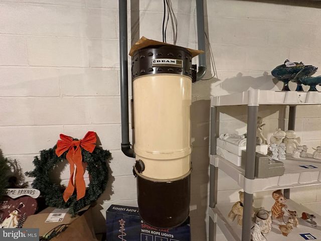 12485 BUCHANAN TRAIL WEST, Mercersburg, PA 17236