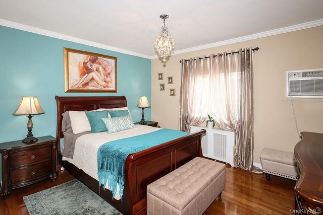 247-28 76th Avenue A, Bellerose, NY 11426