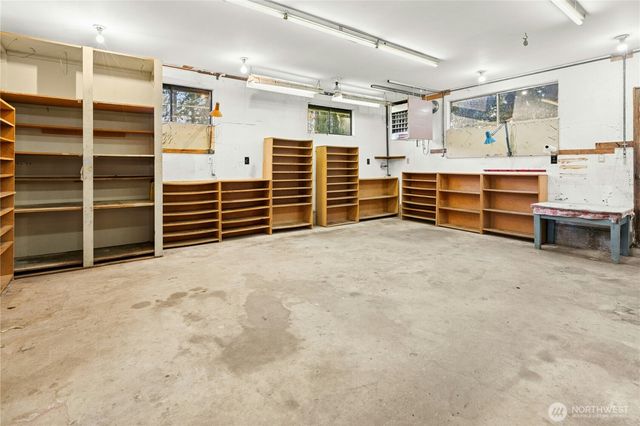 14505 84th Avenue NE, Kenmore, WA 98028