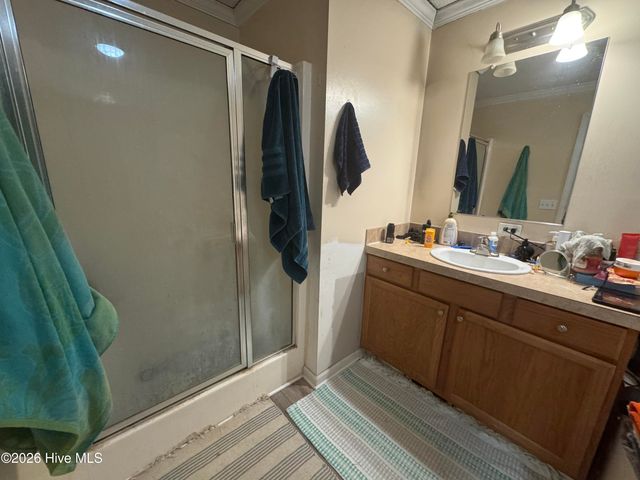 102 Earl Avenue, Beaufort, NC 28516