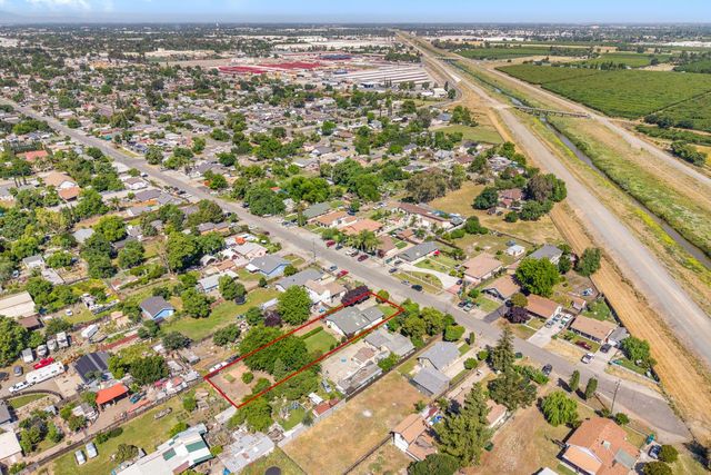 5624 E Washington St, Stockton, CA 95215