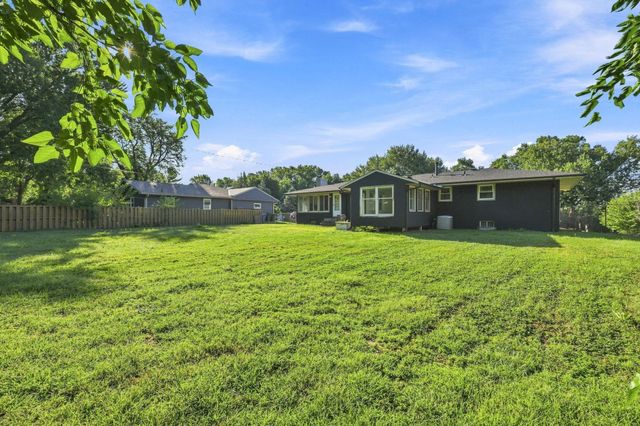 5300 Circle Down, Golden Valley, MN 55416