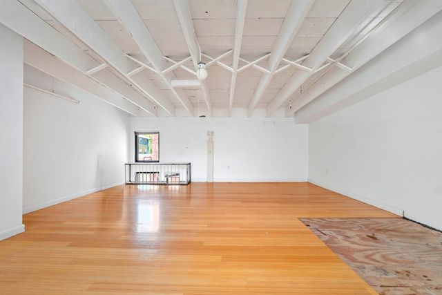57 Brookside Ave 12, Boston, MA 02130