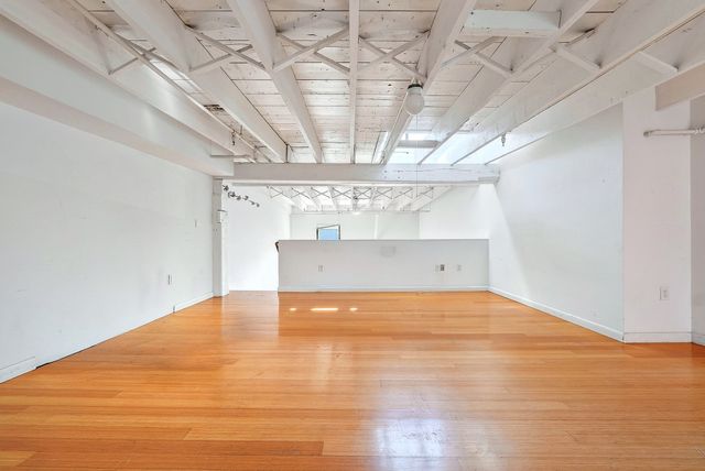 57 Brookside Ave 12, Boston, MA 02130