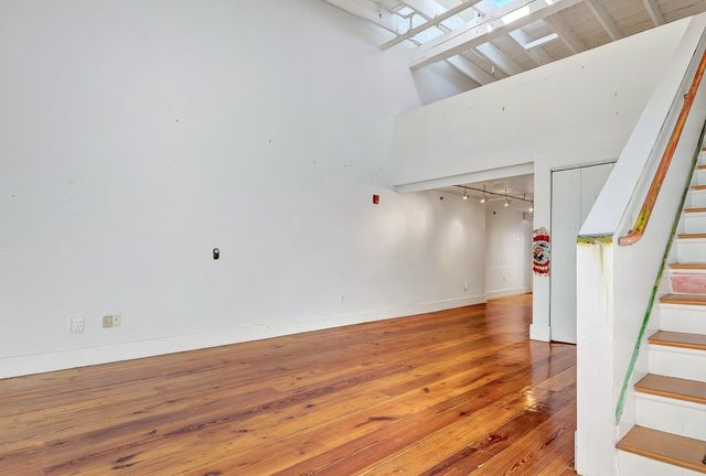 57 Brookside Ave 12, Boston, MA 02130