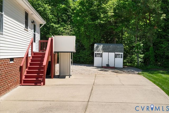 4105 Maple Creek Ct, Henrico, VA 23294